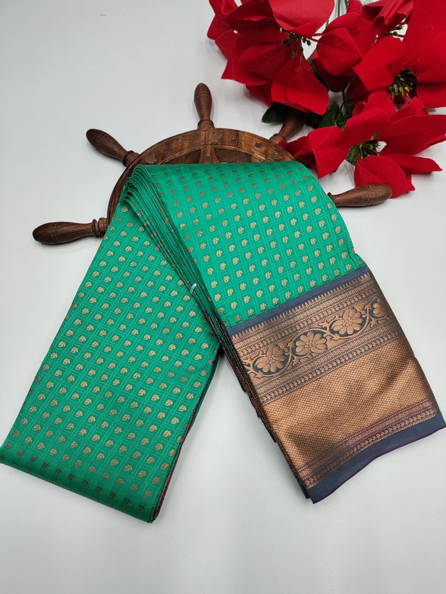 Diya Saree (1000 Putta Saree) DY09