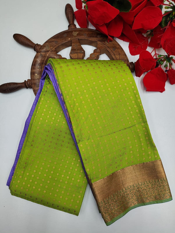 Diya Saree (1000 Putta Saree) DY35