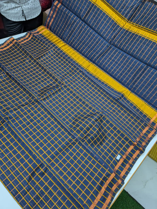 Kalyani Checked Saree KD10