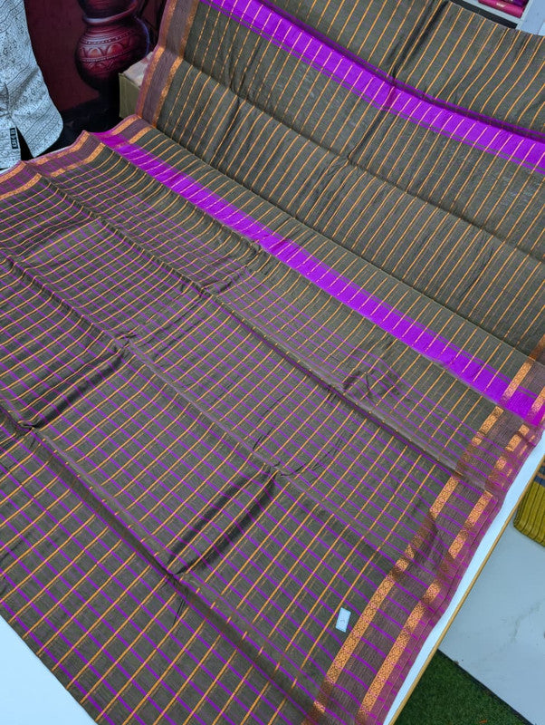 Kalyani Checked Saree KD17