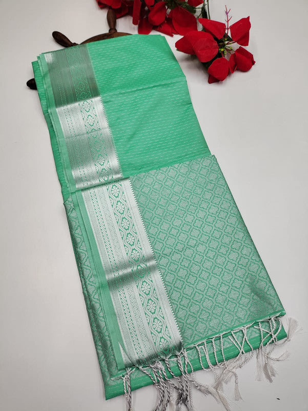 Offer Vairaoosi Saree OV03