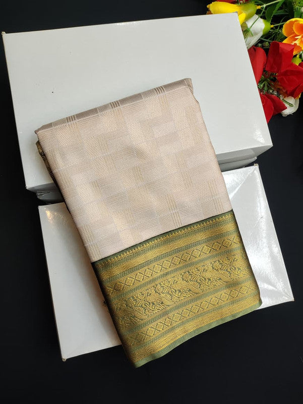 Pavazha Malli Semi Silk P78