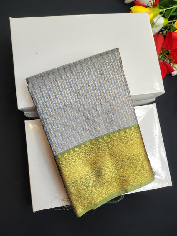 Pavazha Malli Semi Silk P110