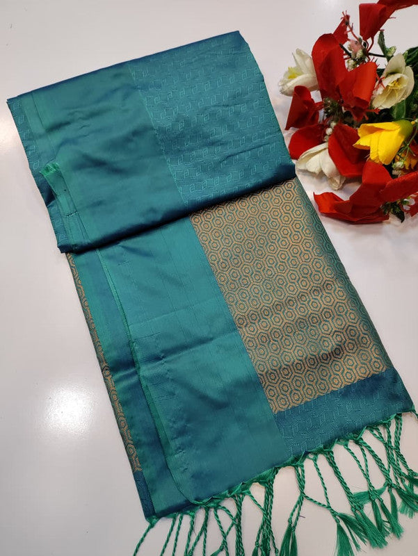 Gayatri Handloom Emboss GY68