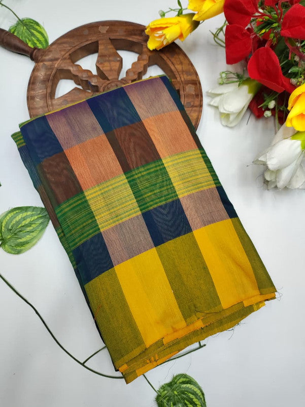 Offer Aura Checked Cotton AC232