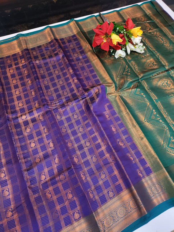 Shalini Checked Saree SHC10