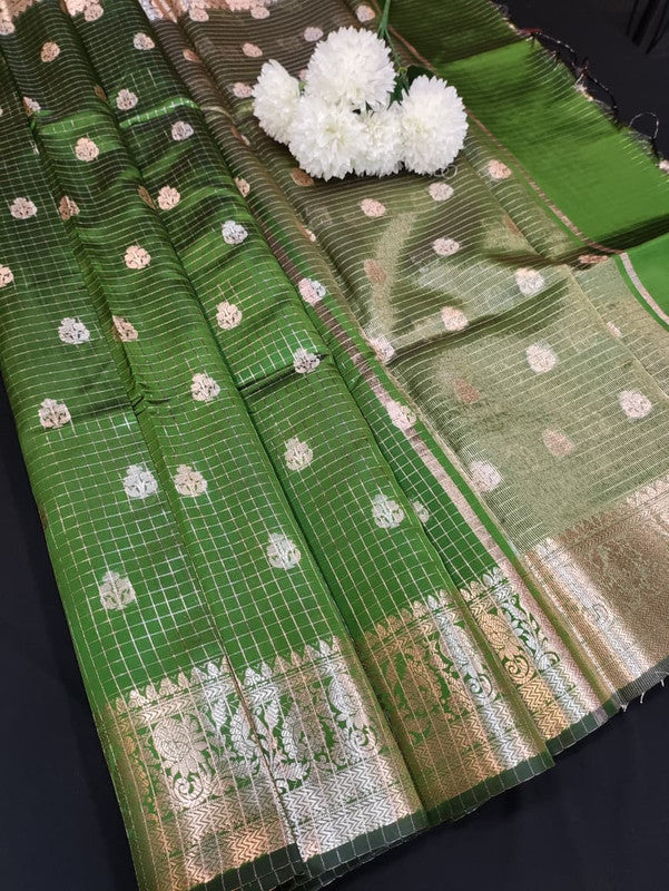 Aurora Banarasi Saree with elegant Zari work for wedding wear