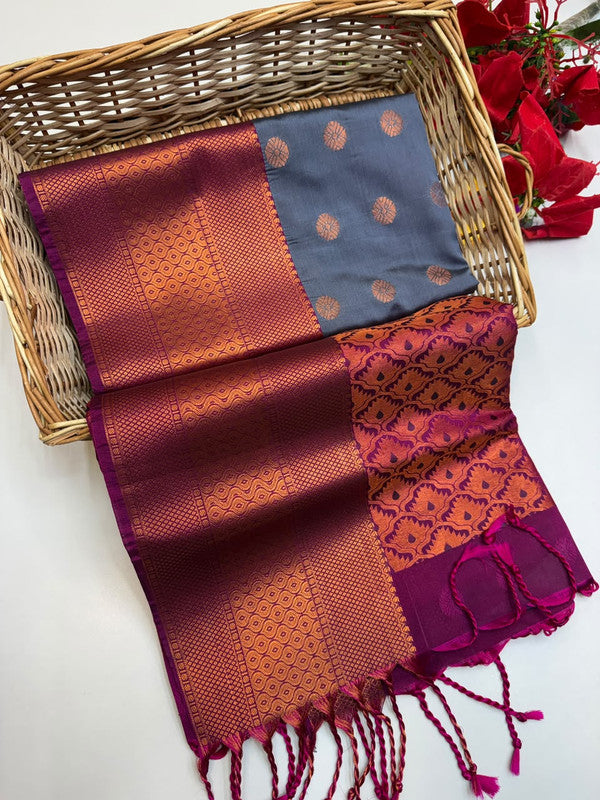 Ramaniyam Luxury Soft Silk Zari Saree for wedding wear with contrast blouse