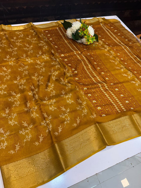 Galaxy Fancy Saree with Zari Dola work for wedding wear