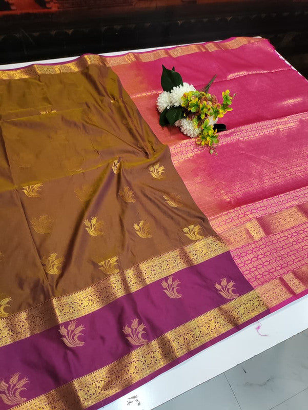 Artificial Naar Pattu Zari Saree with Contrast Blouse for Wedding Wear