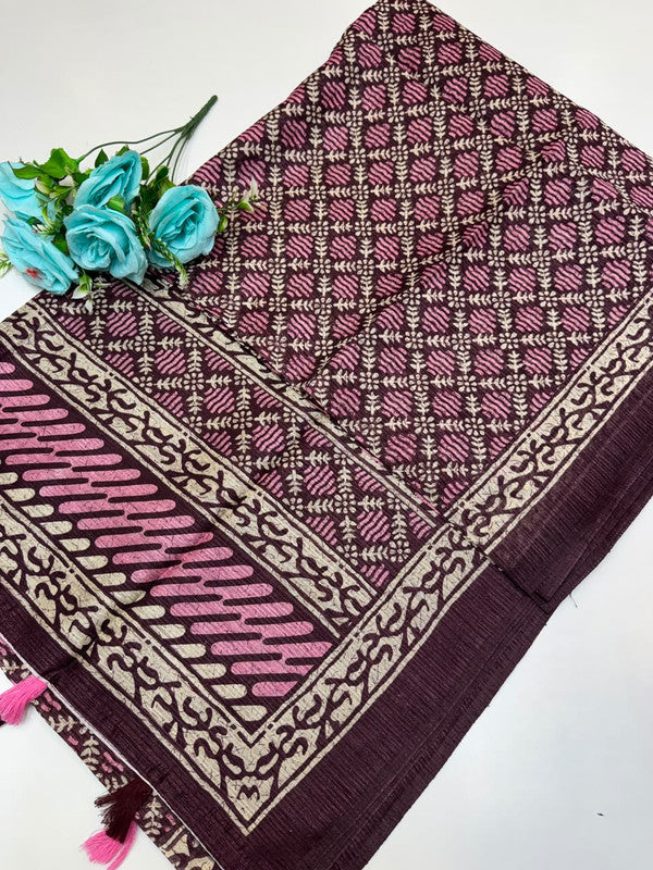 Green Leaf Jute Fancy Saree for Party Wear with Contrast Blouse