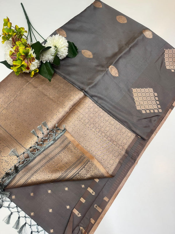 Offer Mixing Saree in soft fabric for wedding wear