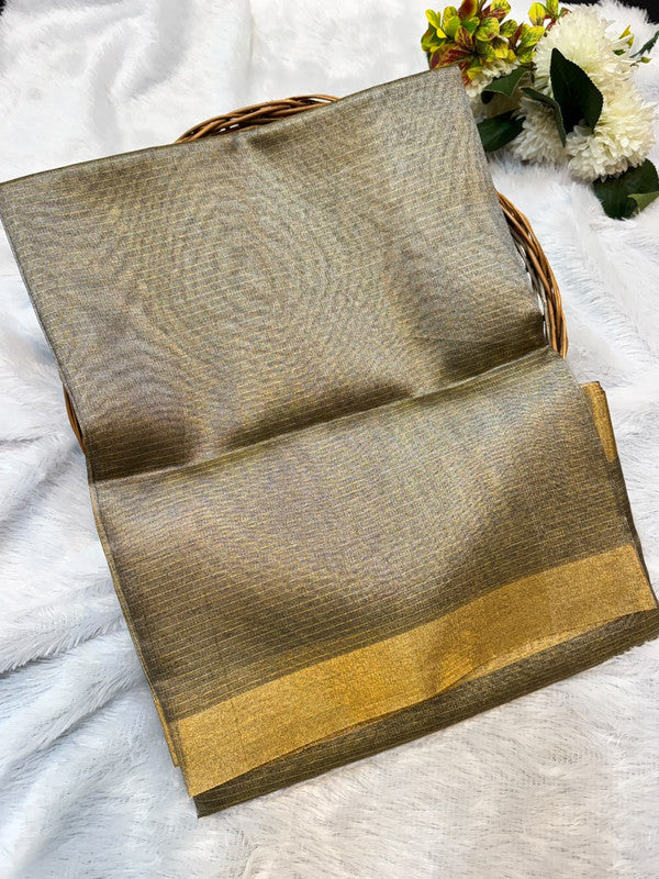 Offer Celebrity Saree in Offer Celebrity fabric for weddings