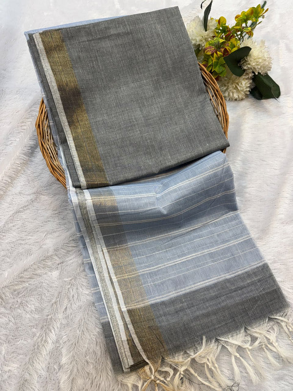 Dorothy cotton saree with zari and plain design