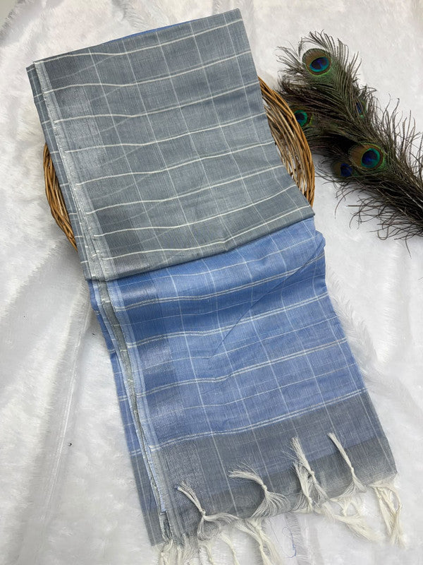 Dorothy cotton saree with zari and plain design