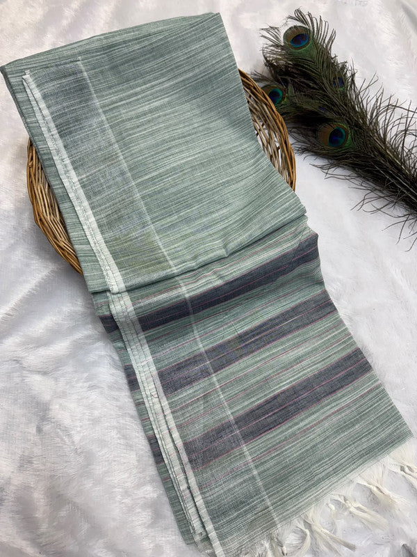 Dorothy cotton saree with zari and plain design