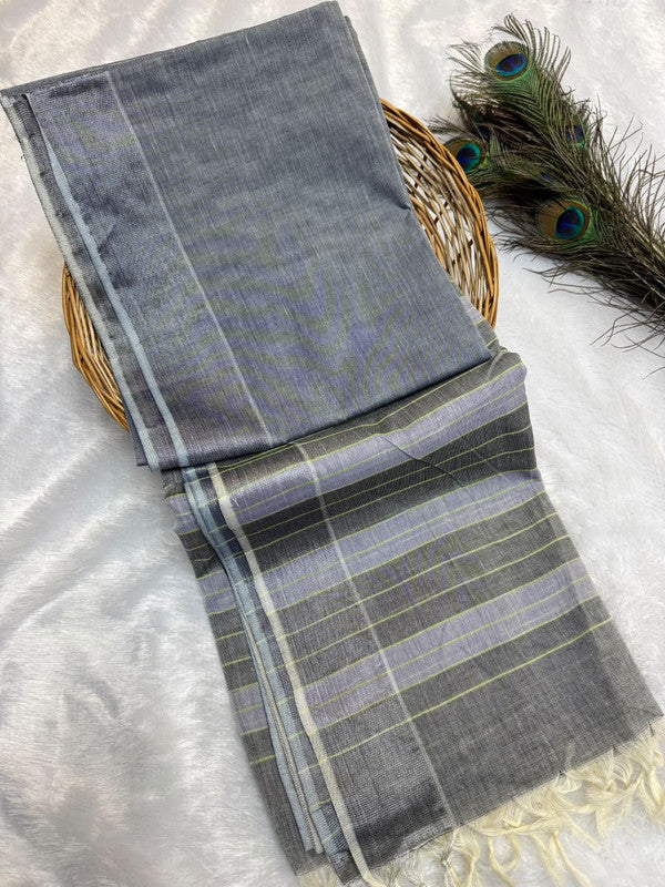 Dorothy cotton saree with zari and plain design