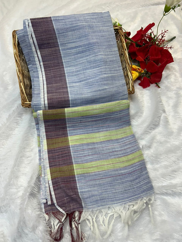 Dorothy cotton saree with zari and plain design