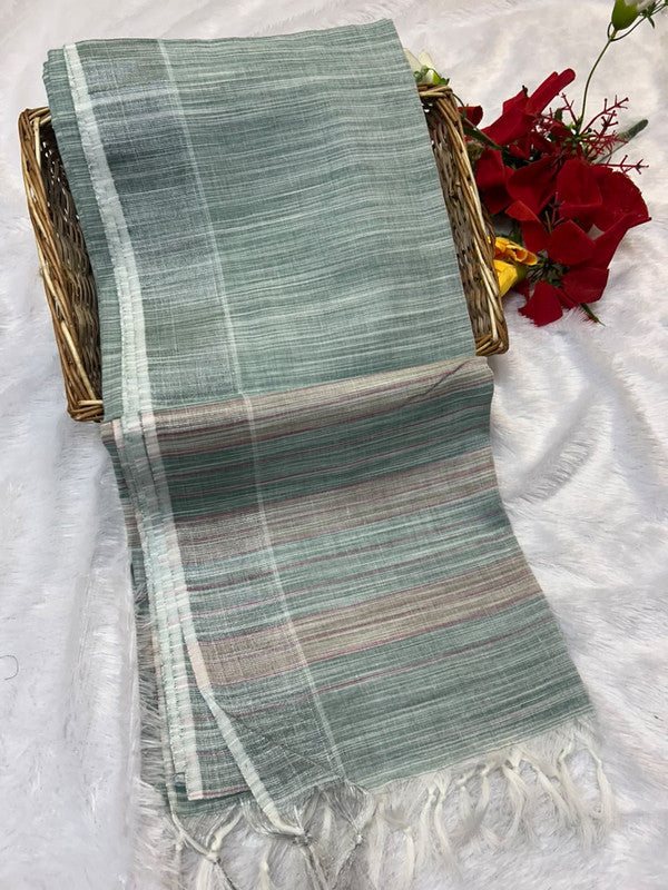 Dorothy cotton saree with zari and plain design