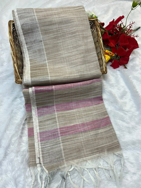 Dorothy cotton saree with zari and plain design