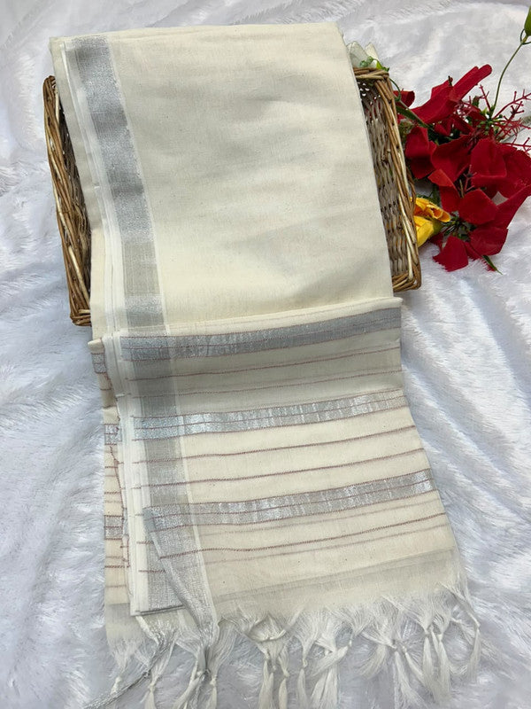 Dorothy cotton saree with zari and plain design