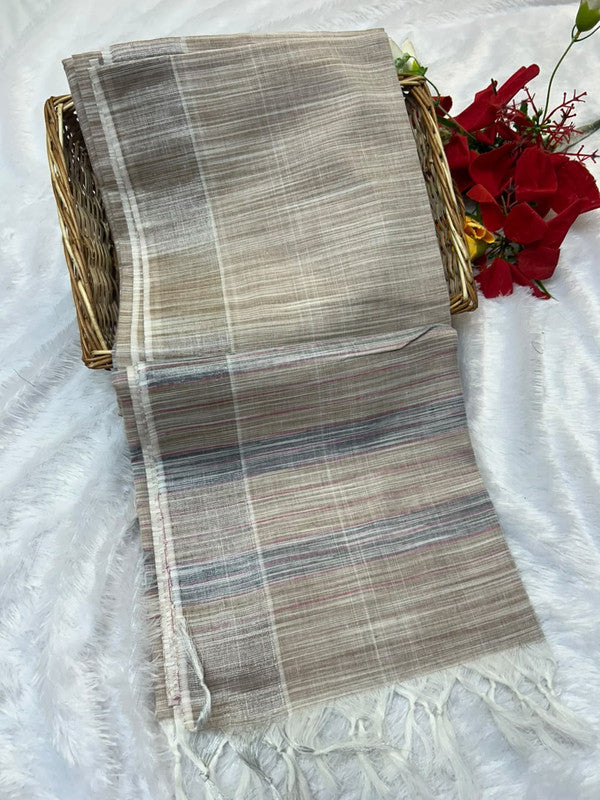 Dorothy cotton saree with zari and plain design