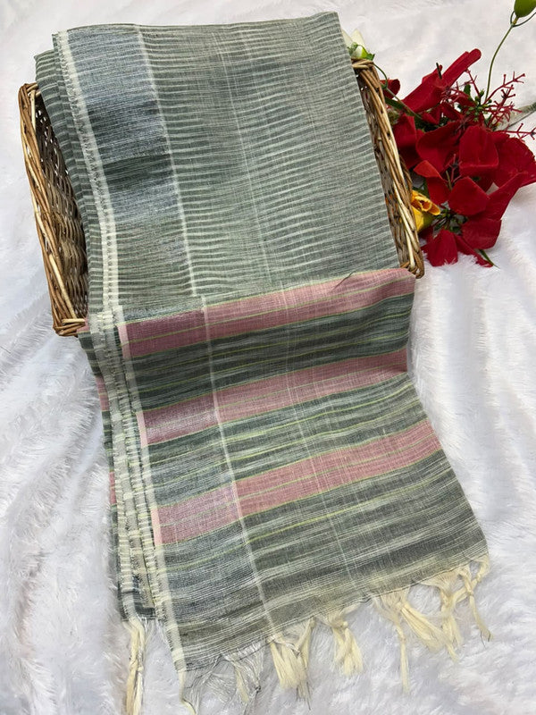 Dorothy cotton saree with zari and plain design