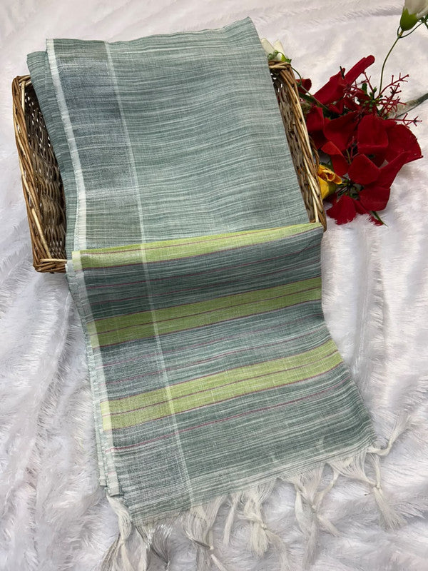 Dorothy cotton saree with zari and plain design