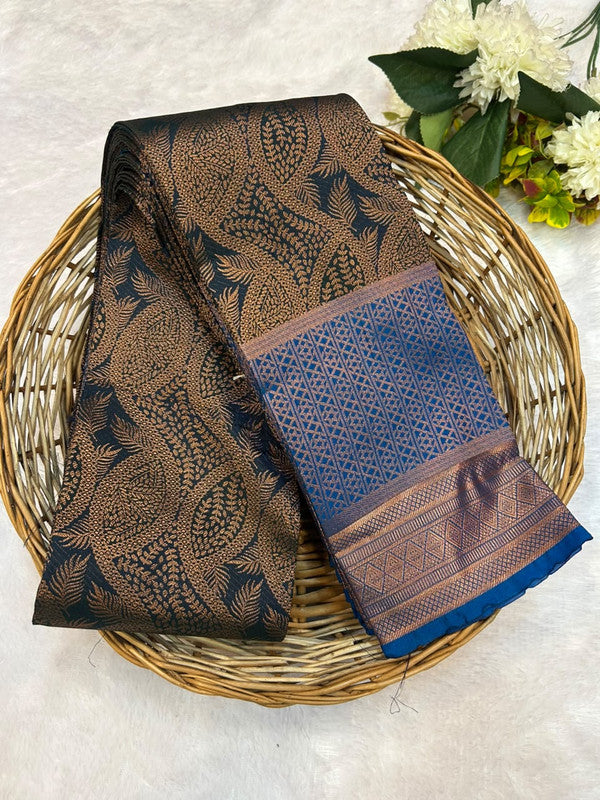 Offer Rapier Saree for Women in Traditional Indian Style