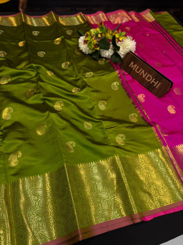 Trending Banarasi Saree featuring traditional zari work