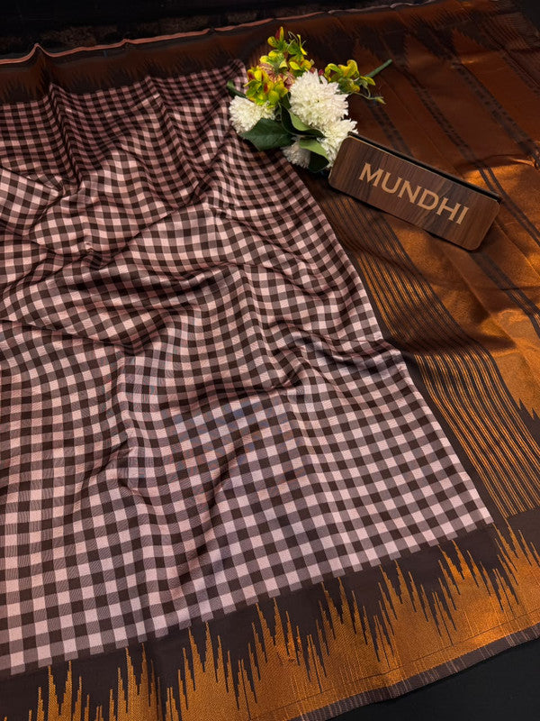 Checked Pavishna Saree in soft silk type fabric with elegant zari work