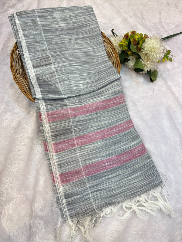 Dorothy cotton saree with zari and plain design
