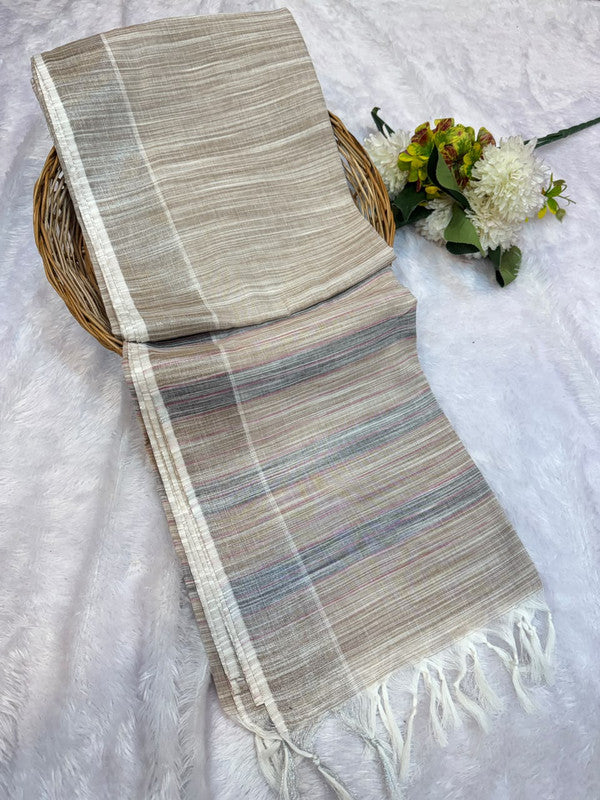 Dorothy cotton saree with zari and plain design