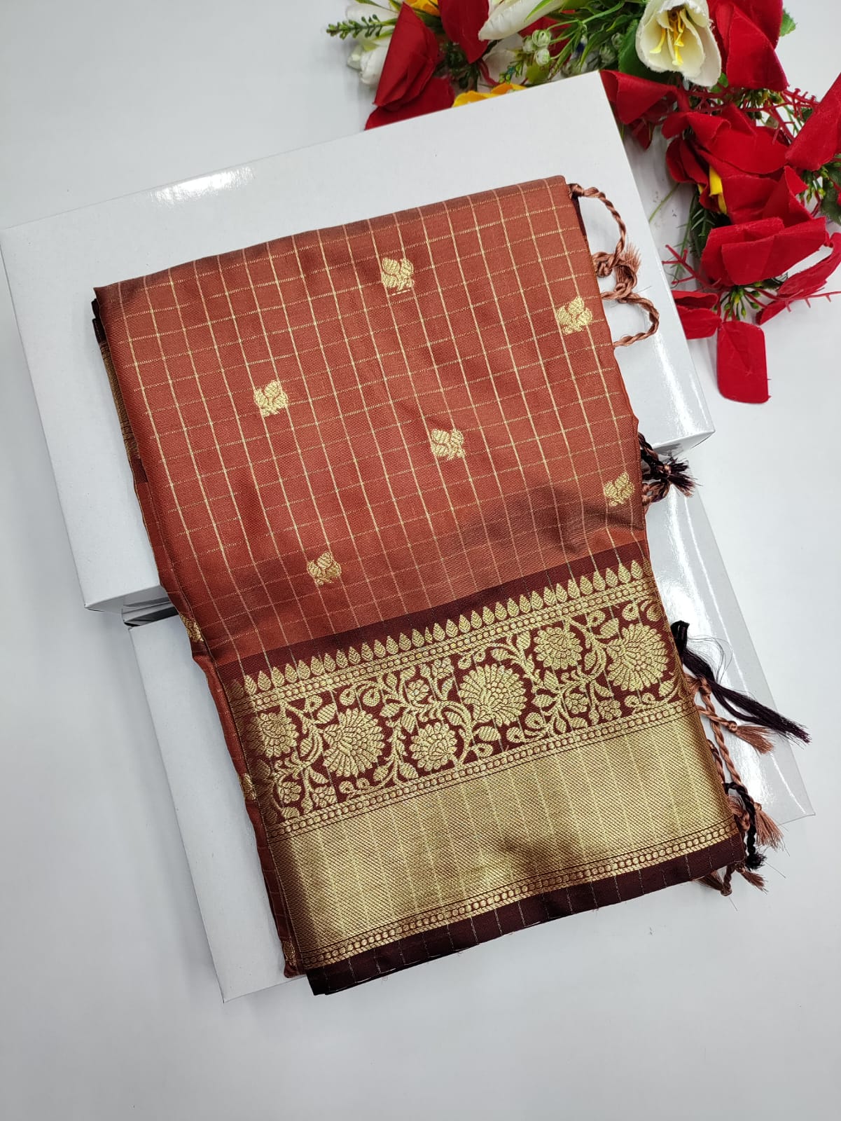 Rust Orange Checked Saree RGG03