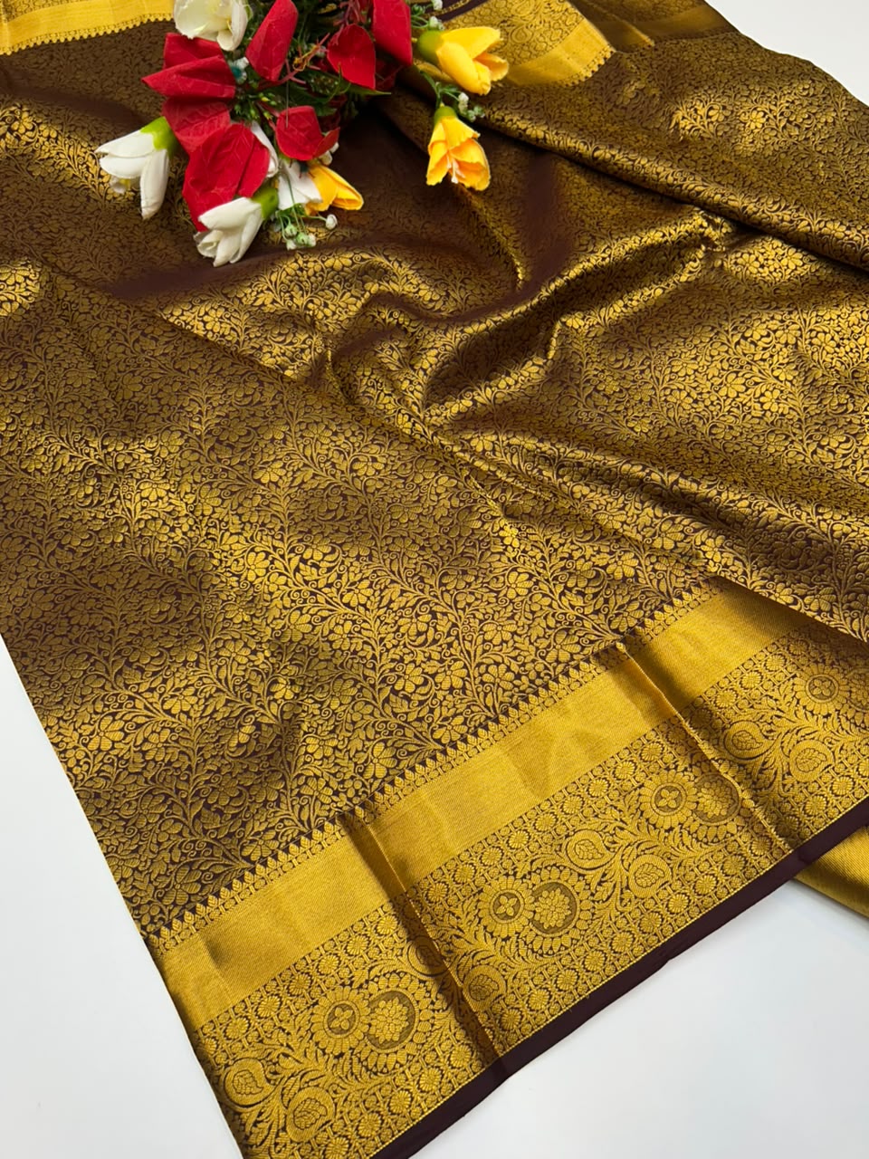 Jaanaki Pure Pattu Silk E56
