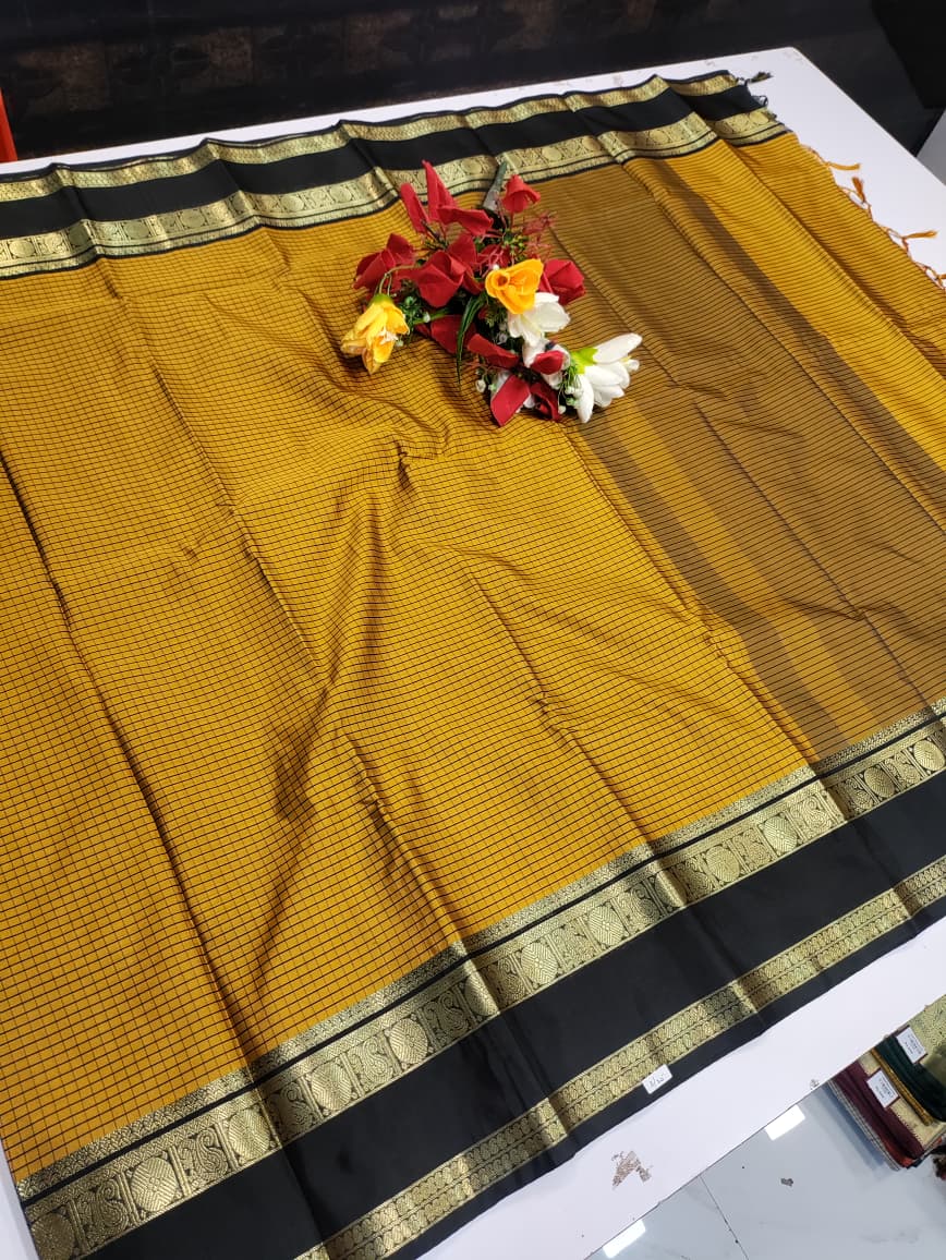 Banarasi Checked Saree FV43