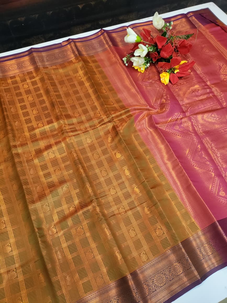 Shalini Checked Saree SHC01