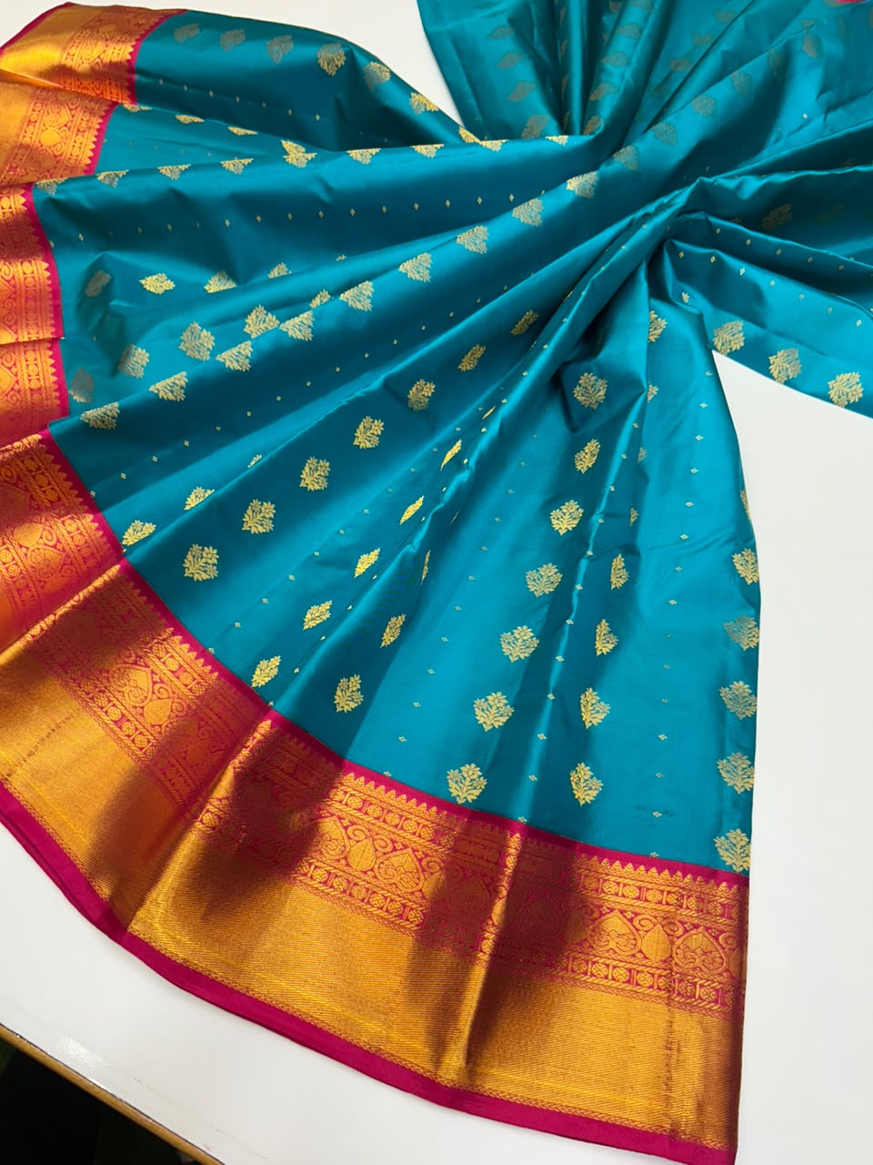 Pure Pattu Silk E70