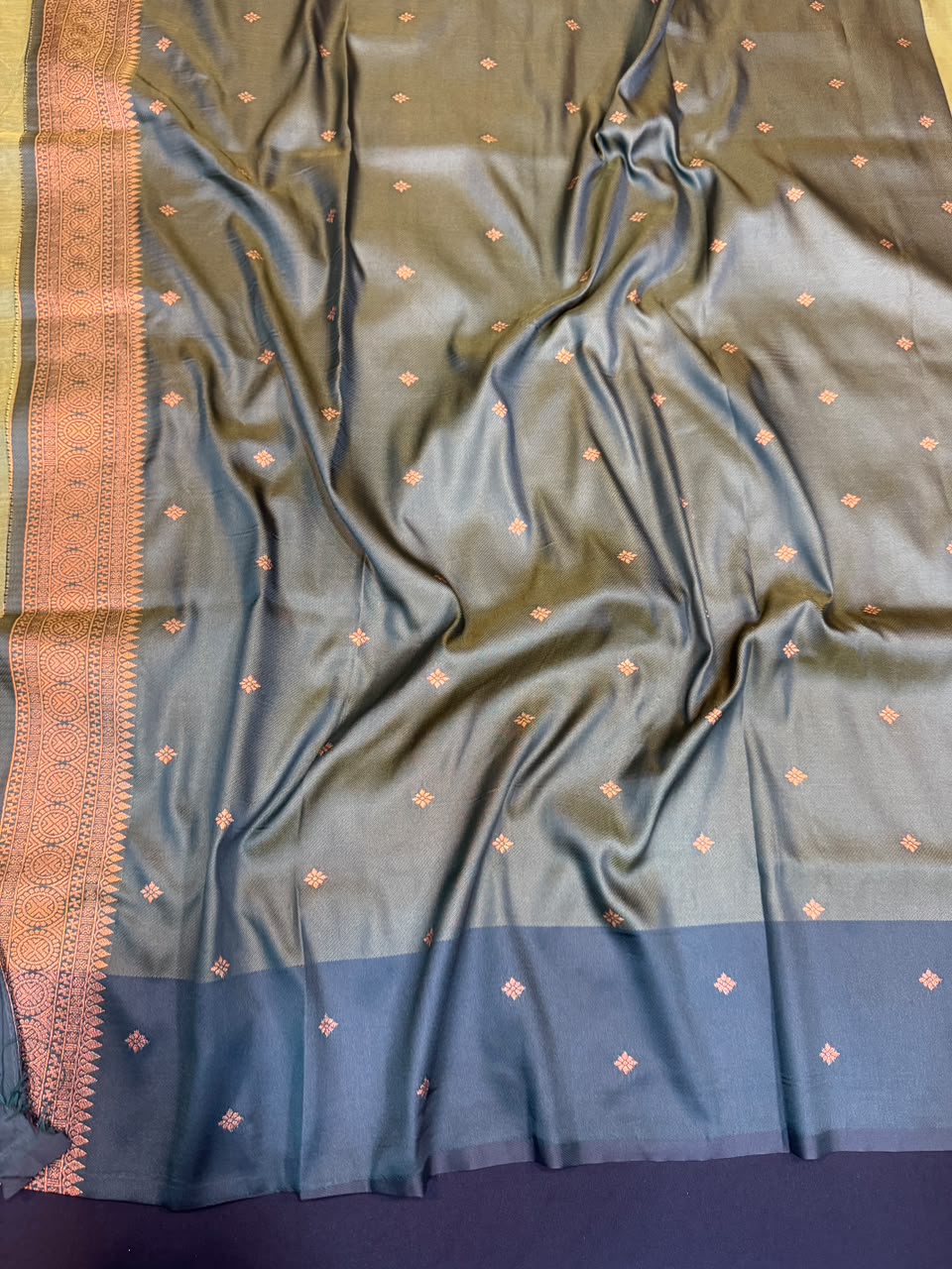 Malar Kattam |Zari Soft Silk Saree for Women| MKT06