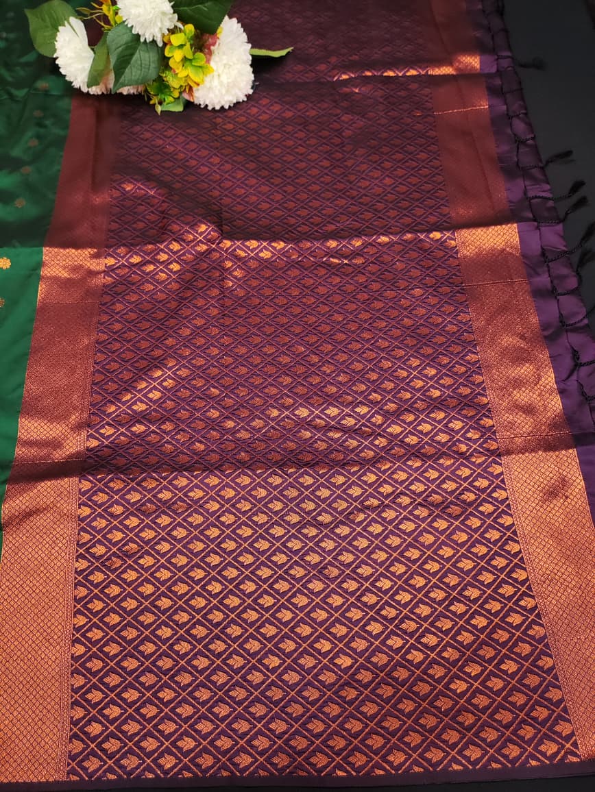 Padhumai Zari Soft Silk Saree for |Party & Festival Wear| P09