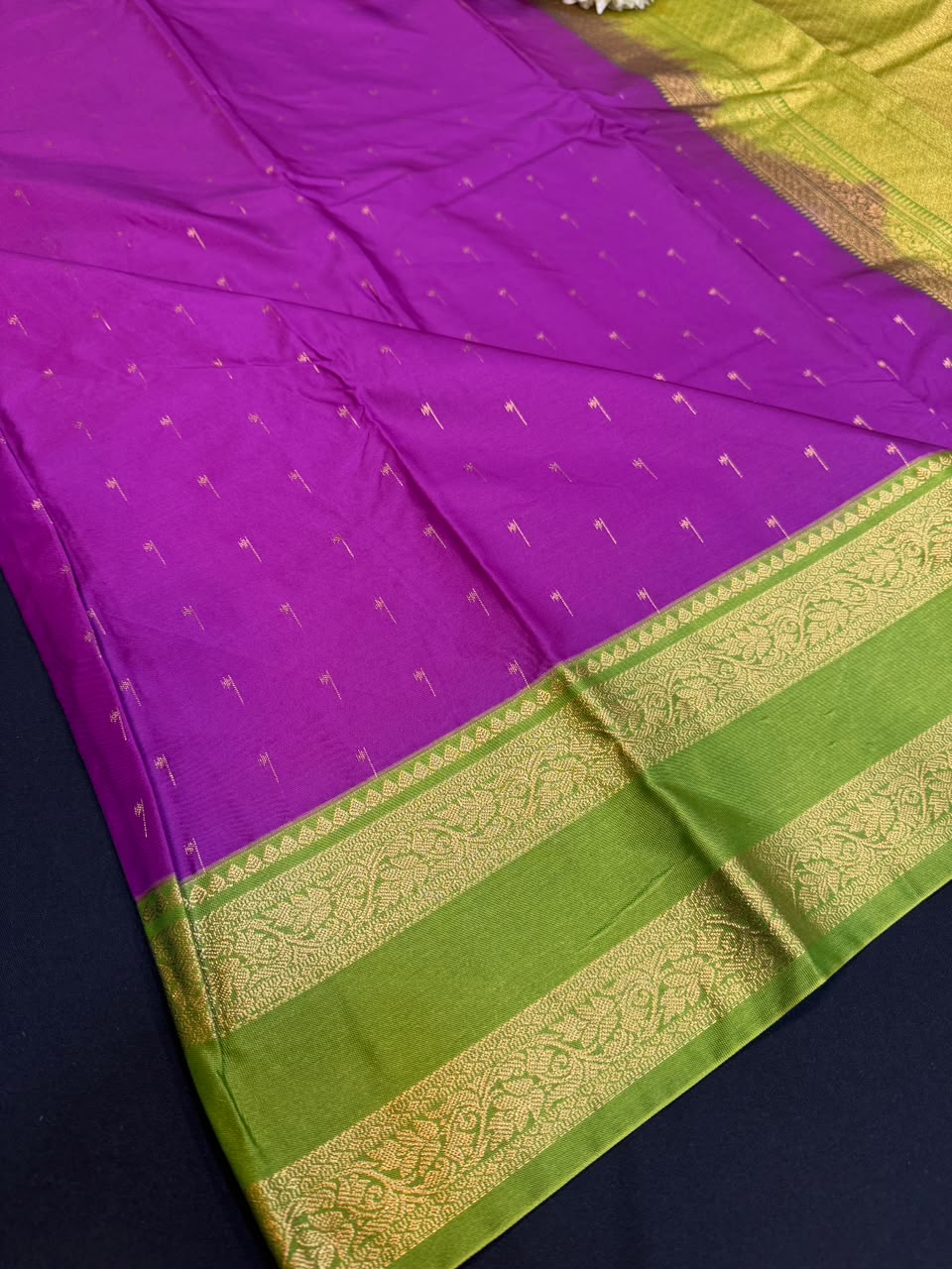 Vennila Semi Silk Saree | Zari Work | VNN21