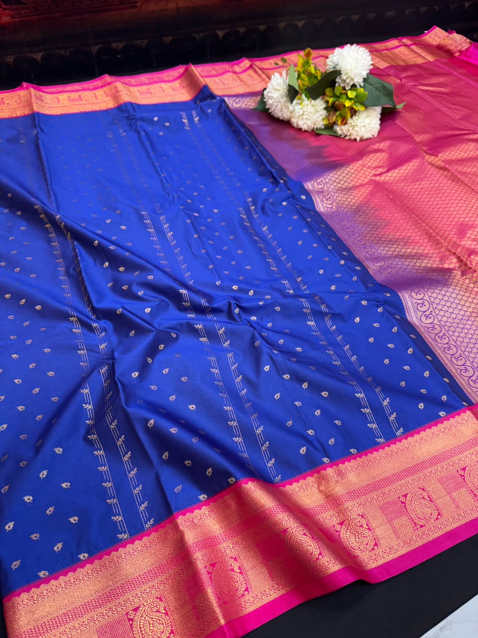 Vennila Semi Silk Saree | Zari Work | VNN30