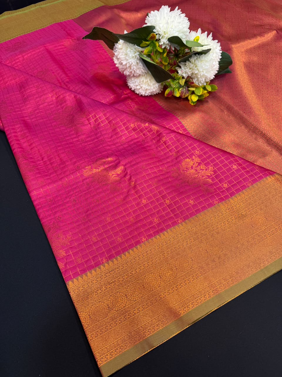 Malar Kattam |Zari Soft Silk Saree for Women| MKT17