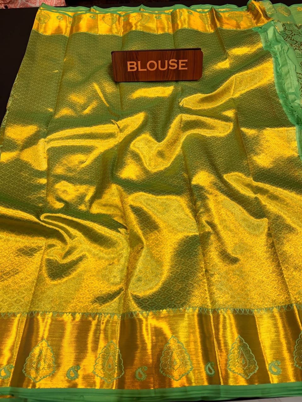 Kanmani Pattu Mix Wedding Saree – Elegant Traditional Silk Look| PW43