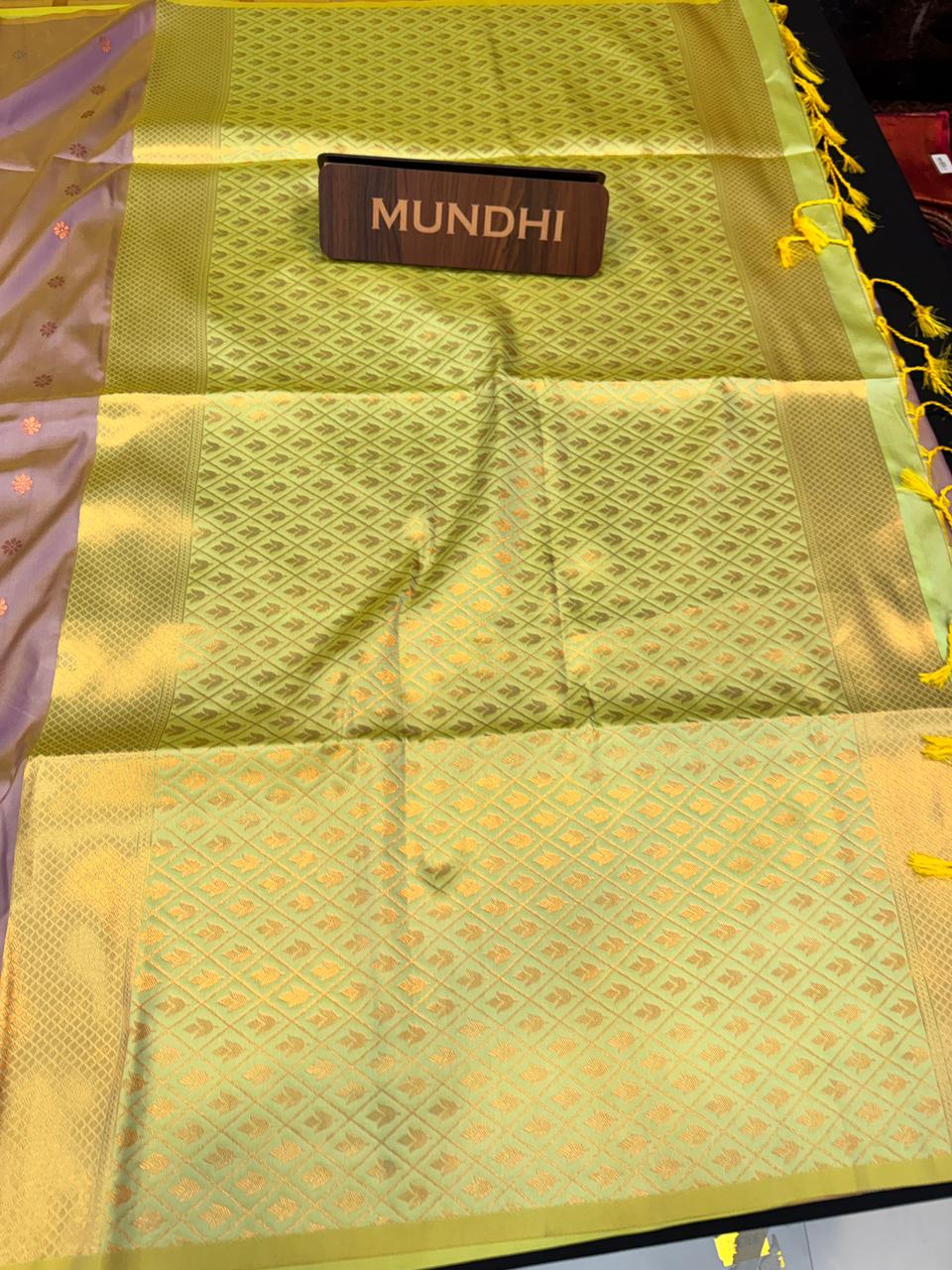 Padhumai Zari Soft Silk Saree for |Party & Festival Wear| P17