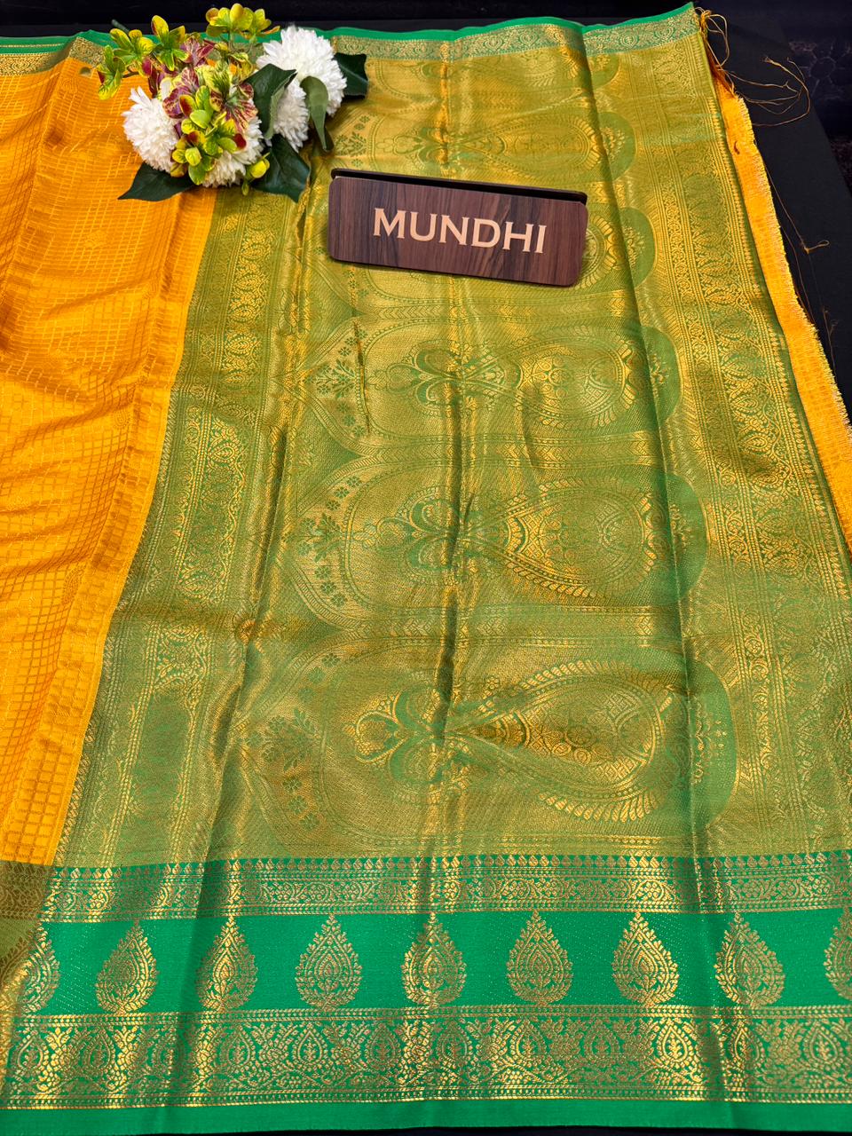 Mini Checked Vairaoosi Saree – Soft Silk Elegance| MK02