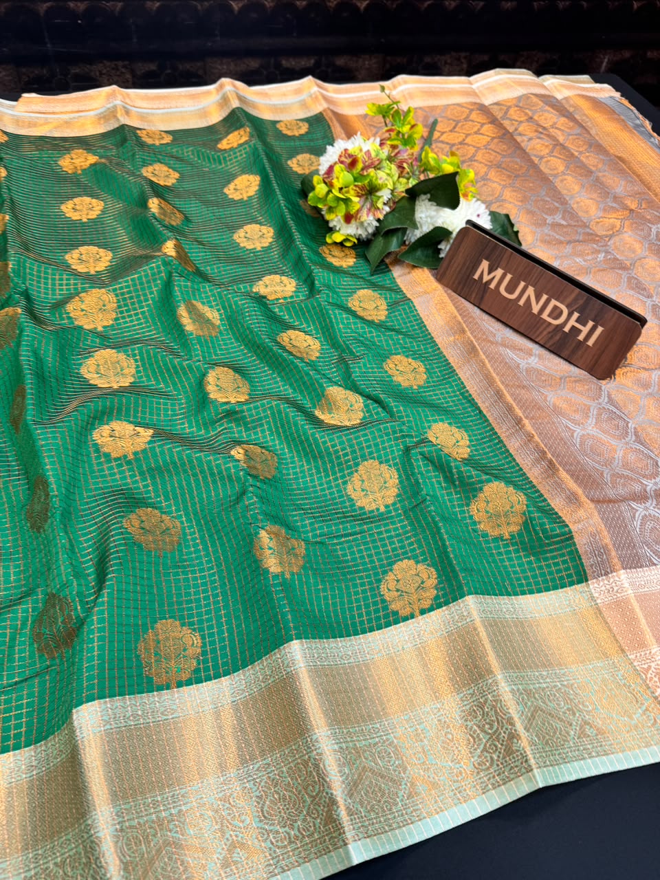 Alamelu Banarasi Saree | Zari Work & Contrast Blouse | ALB03