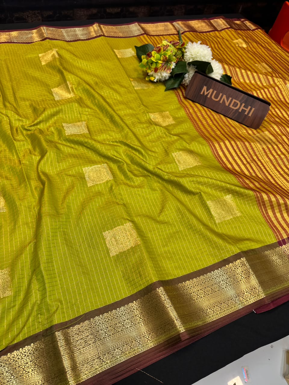 Varanasi Small Checked Saree with |Zari Work for Women| VC85
