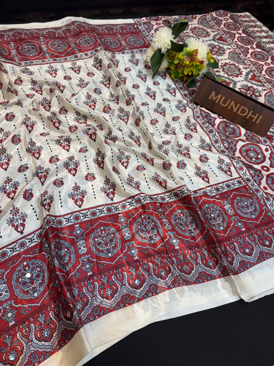 Chinon Mirror | Masakali Saree | CM40