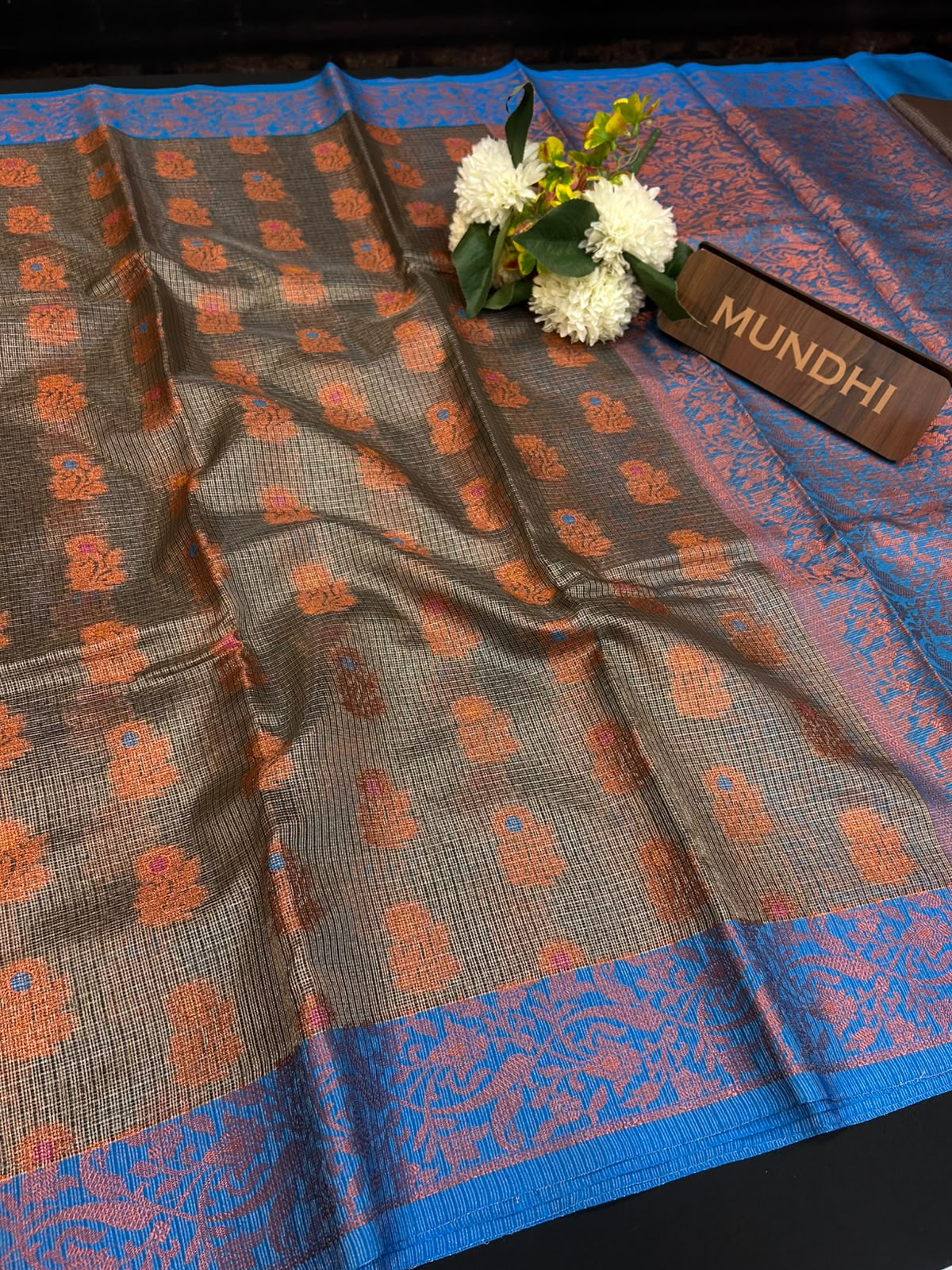 Offer Celebrity Saree | Elegant Zari Work | NC31